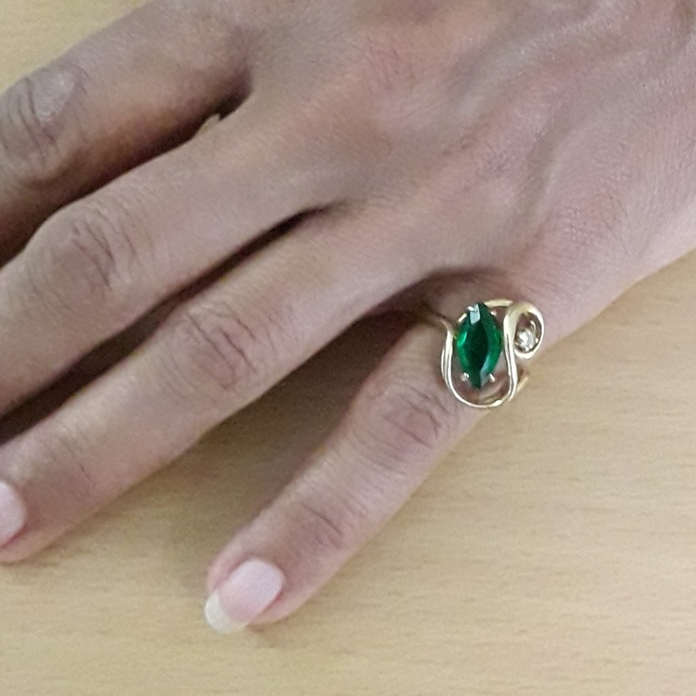 Yellow Gold Emerald Ring